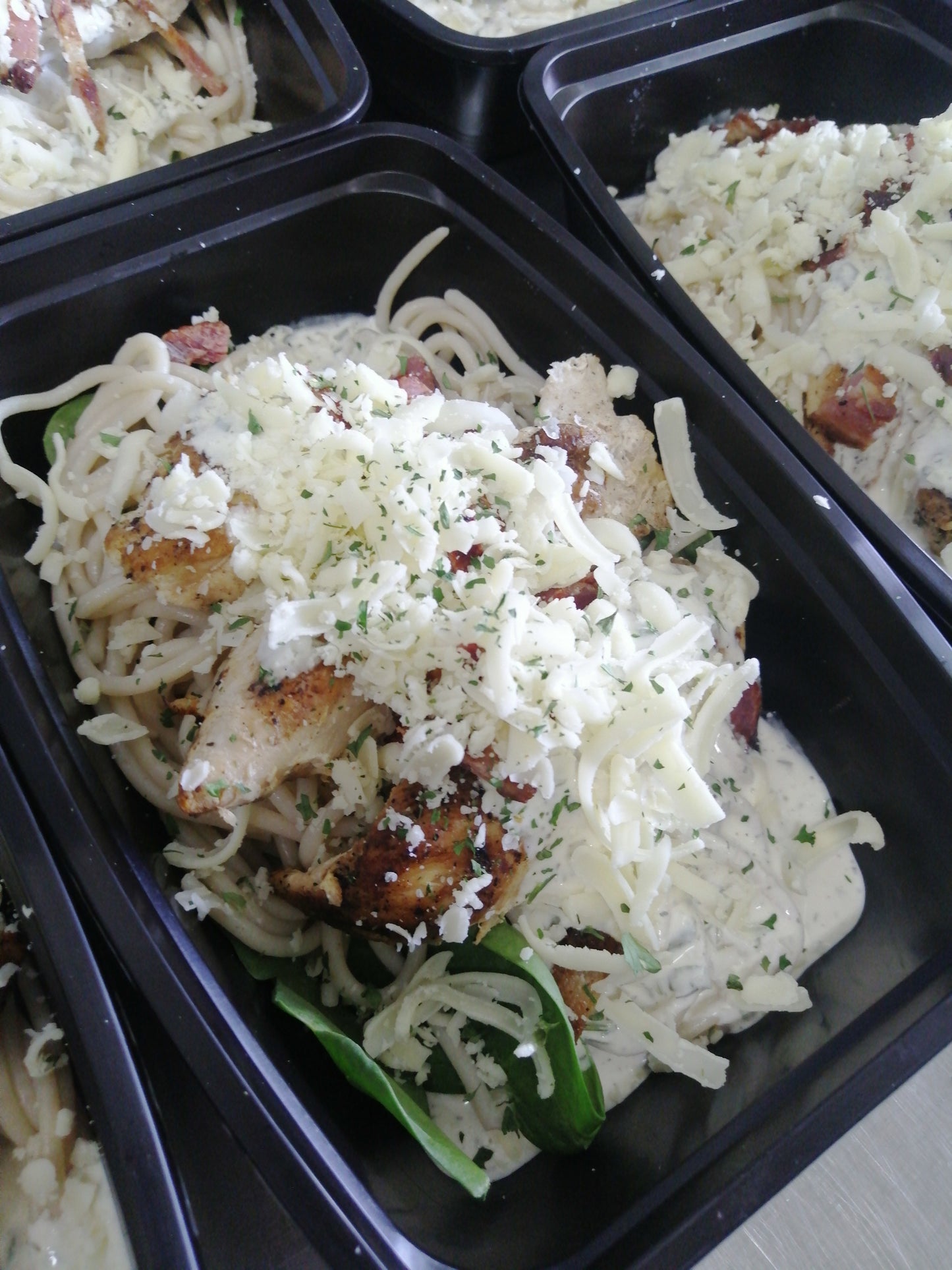 Creamy Chicken Alfredo Pasta