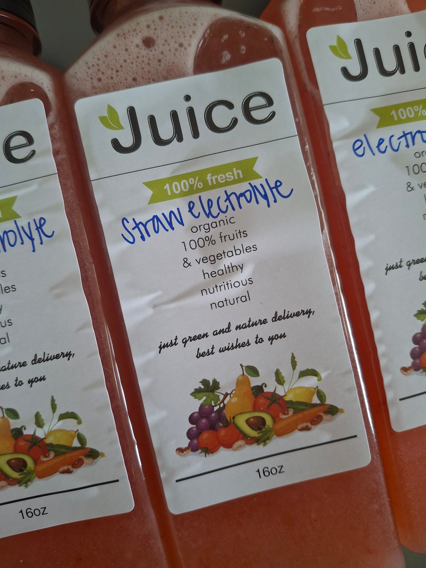 Strawberry Electrolyte Refresher
Delivererd fresh to Spartanburg, Greenville, and Upstate SC